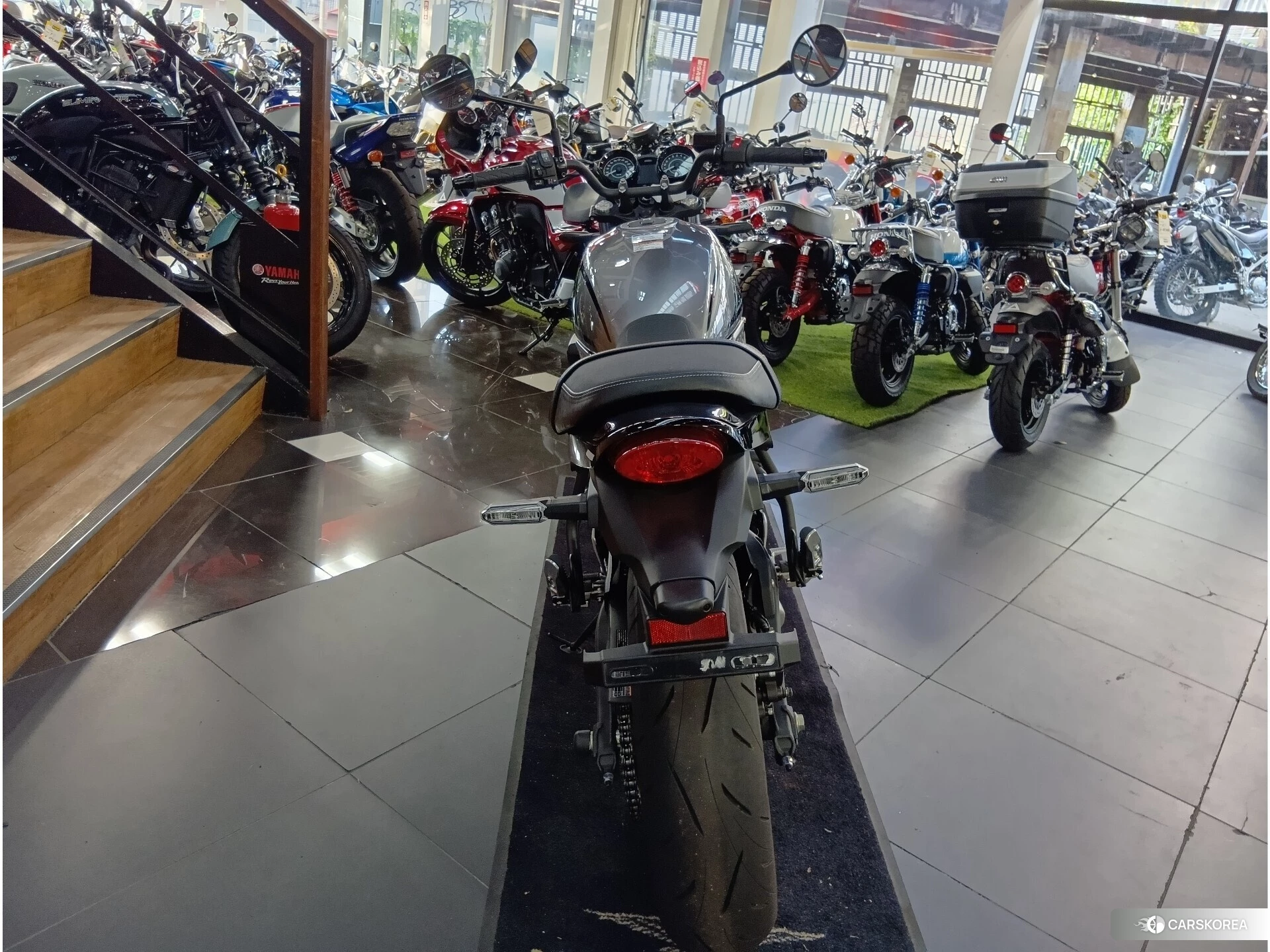 Kawasaki Z650RS 2024 из Японии, фото 2