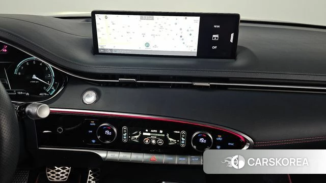 Genesis GV70 2022 Черный из Кореи, фото 2