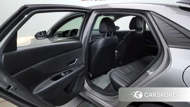 Hyundai Avante (CN7) 2020 Серебристо-серый из Кореи, фото 2