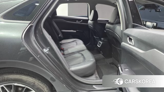 Kia K5 3rd generation 2023 Серый из Кореи, фото 2