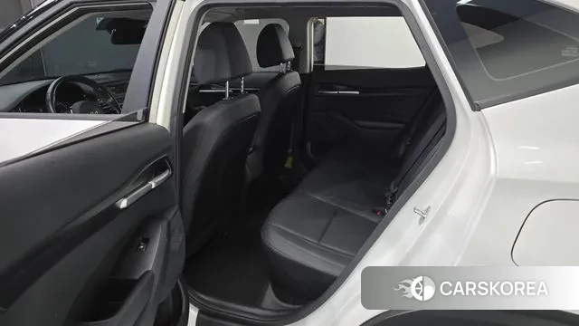 Kia Seltos 2022 Белый из Кореи, фото 2