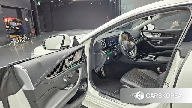 Mercedes-Benz CLS-Class C257 2019 Белый из Кореи, фото 2