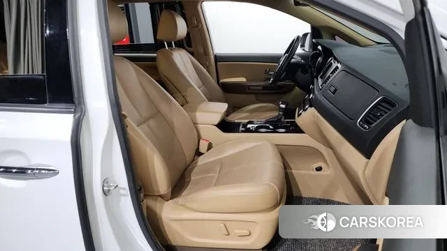 Kia All New Carnival 2018 Белый из Кореи, фото 2