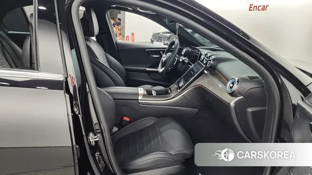 Mercedes-Benz C-Class W206 2023 Черный из Кореи, фото 2