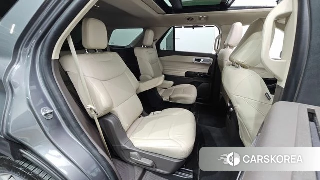 Ford Explorer 6th Generation 2022 Серый из Кореи, фото 2