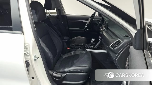 Kia Seltos 2022 Белый из Кореи, фото 2