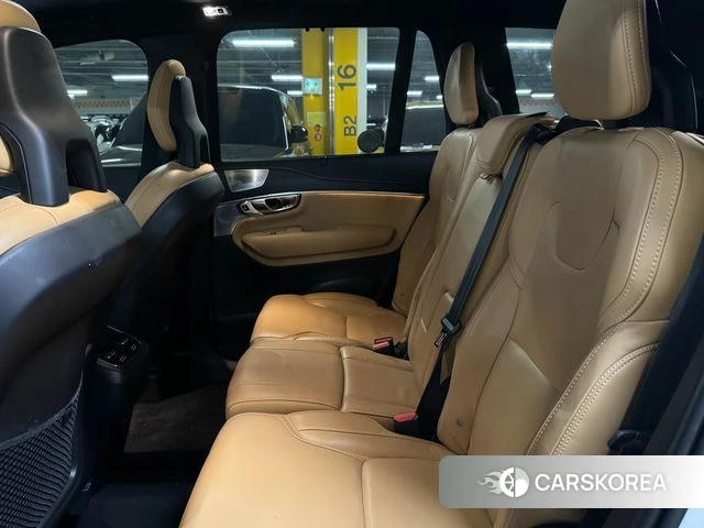 Volvo XC90 second Generation 2021 Белый из Кореи, фото 2
