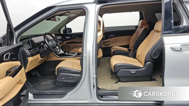 Kia Carnival 4th generation 2021 Серебряный из Кореи, фото 2