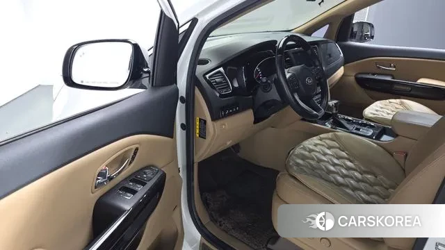 Kia The New Carnival 2018 Белый из Кореи, фото 2