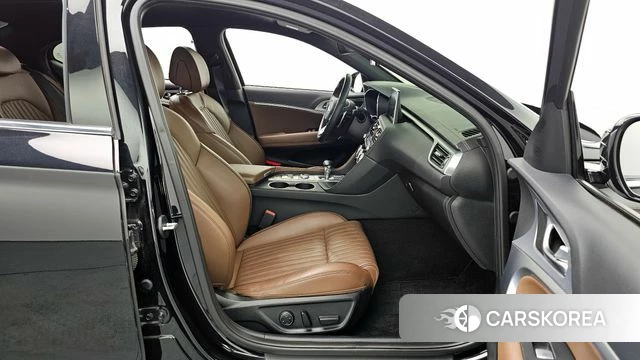 Genesis G70 2020 Черный из Кореи, фото 2