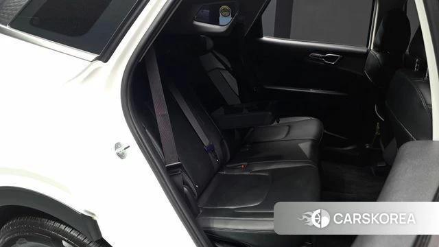 Kia Sportage 5th Generation 2022 Белый из Кореи, фото 2
