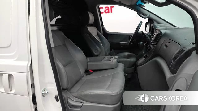 Hyundai The New Grand Starex 2021 Белый из Кореи, фото 2