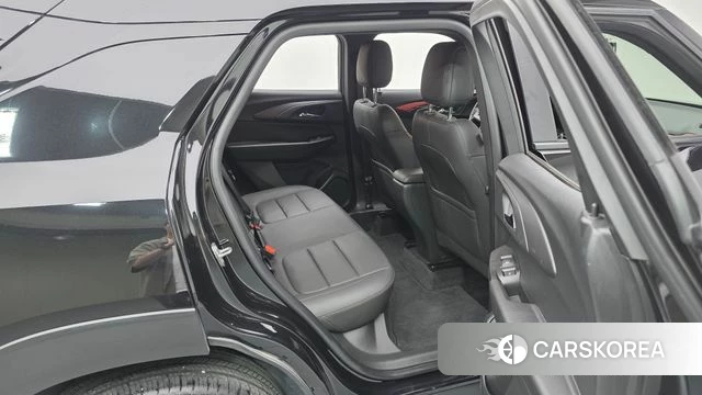 Chevrolet (GM Daewoo) The New Trail Blazer 2023 Черный из Кореи, фото 2