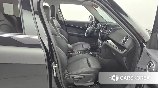 Mini Cooper Countryman 2020 Черный из Кореи, фото 2