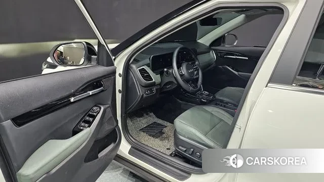 Kia The New Seltos 2023 Белый из Кореи, фото 2