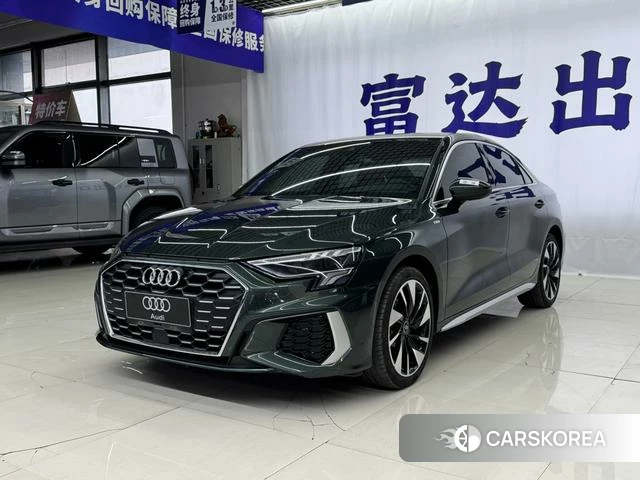 Audi A3 2023 Зеленый из Китая, фото 2