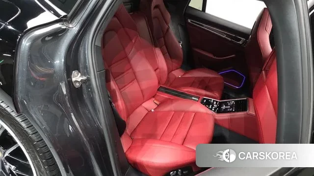 Porsche Panamera (971) 2020 Черный из Кореи, фото 2