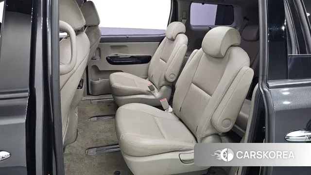 Kia The New Carnival 2018 Серый из Кореи, фото 2
