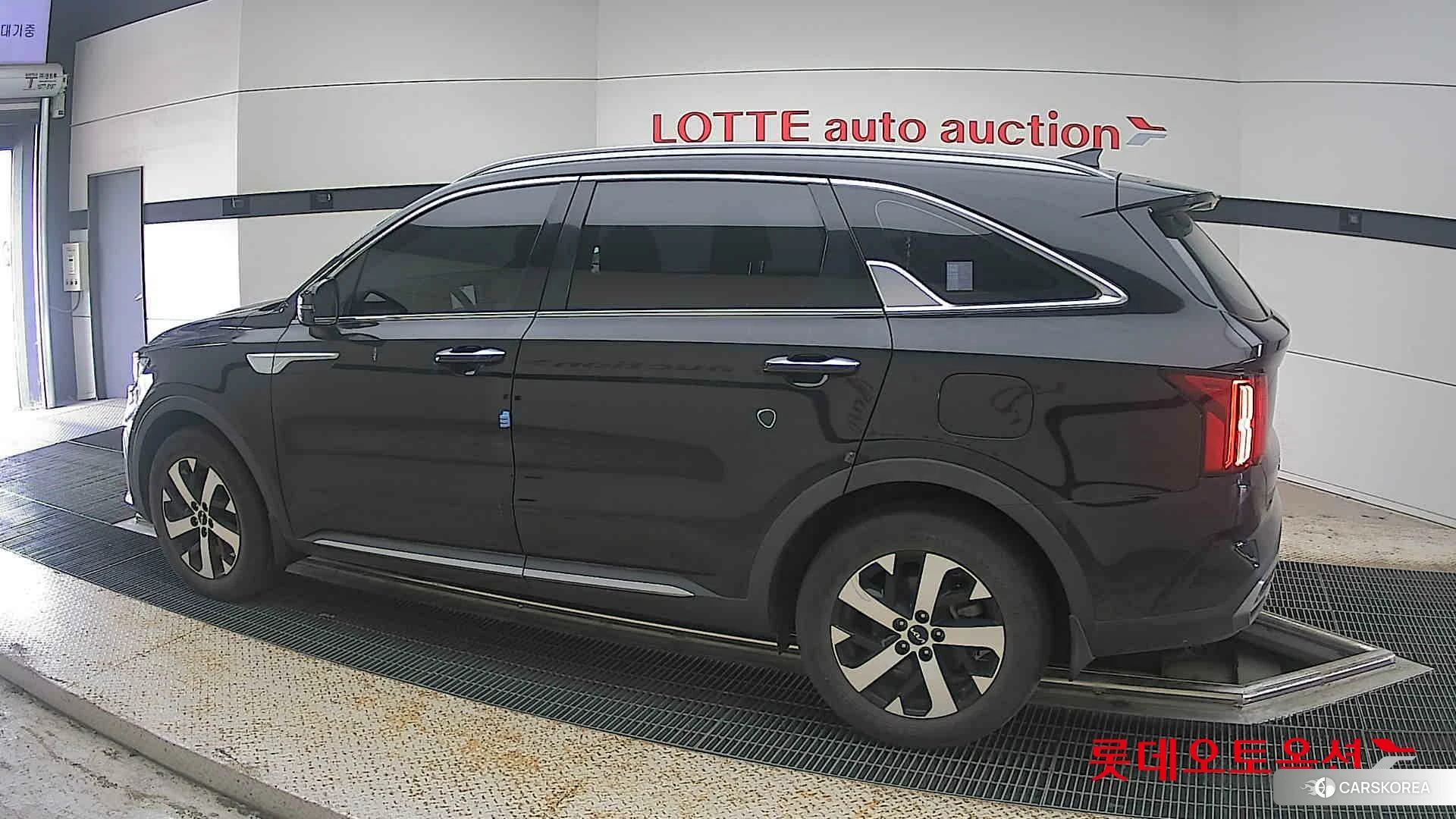 Kia Sorento 2022 Черный из Кореи, фото 2