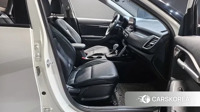 Kia Seltos 2021 Белый из Кореи, фото 2