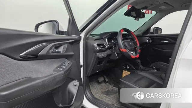 Chevrolet (GM Daewoo) Trailblazer 2021 Белый из Кореи, фото 2