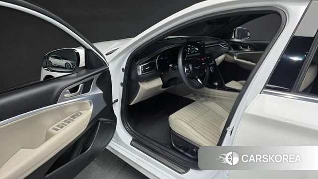Genesis The New G70 2023 Белый из Кореи, фото 2
