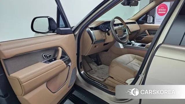 Land Rover Range Rover 5th Generation 2025 Песочный из Кореи, фото 2