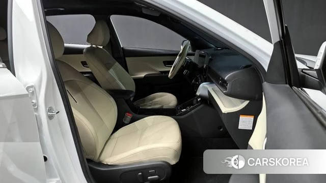 Hyundai Kona Hybrid (SX2) 2024 Белый из Кореи, фото 2