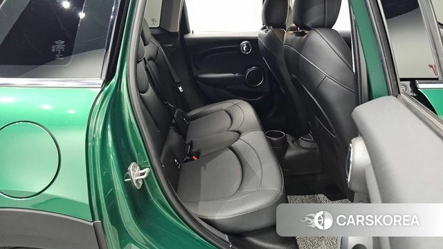 Mini Cooper 2020 Зеленый из Кореи, фото 2