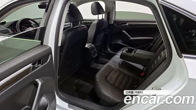 Volkswagen The New Passat id 2827341 из Кореи 2