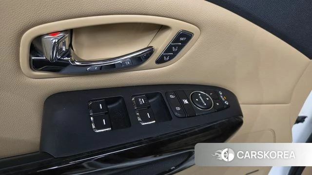 Kia The New Carnival 2018 Белый из Кореи, фото 2