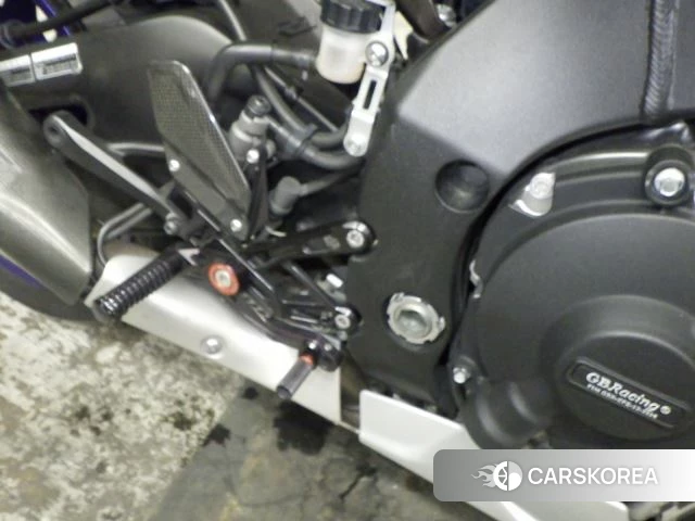 Yamaha YZF-R1 2015 из Японии, фото 5