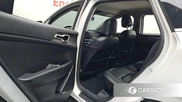 Kia Sportage 5th Generation 2022 Белый из Кореи, фото 2