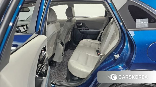 Kia Niro 2018 Синий из Кореи, фото 2