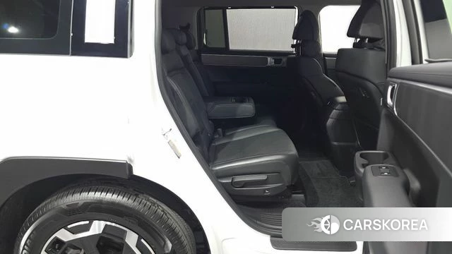 Hyundai Santa Fe (MX5) 2024 Белый из Кореи, фото 2