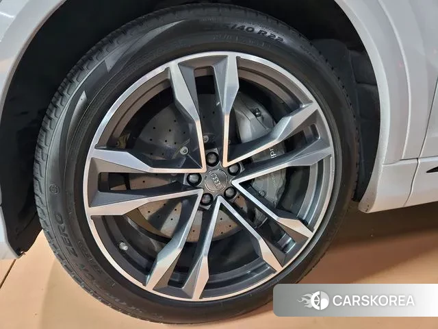 Audi SQ8 (4M) 2020 Белый из Кореи, фото 2