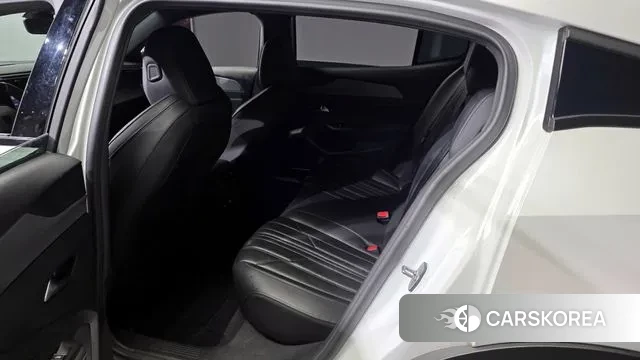 Peugeot 408 2023 Белый из Кореи, фото 2