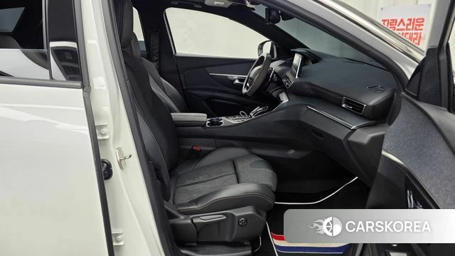 Peugeot 3008 second generation 2019 Белый из Кореи, фото 2