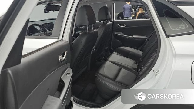 Hyundai Kona 2018 Белый из Кореи, фото 2