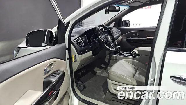 Kia The New Carnival id 2393746 из Кореи 2