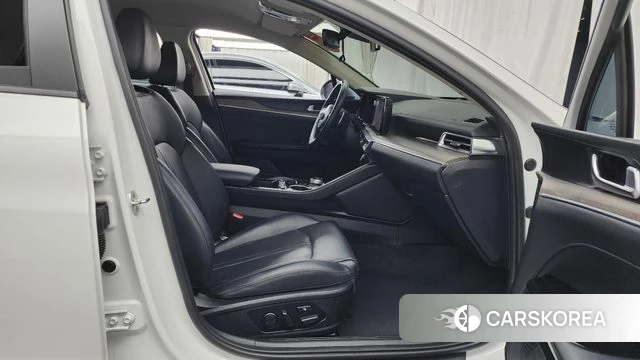 Kia K5 3rd generation 2021 Белый из Кореи, фото 2