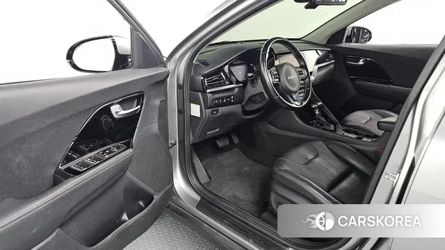 Kia The New Niro 2021 Серебристо-серый из Кореи, фото 2