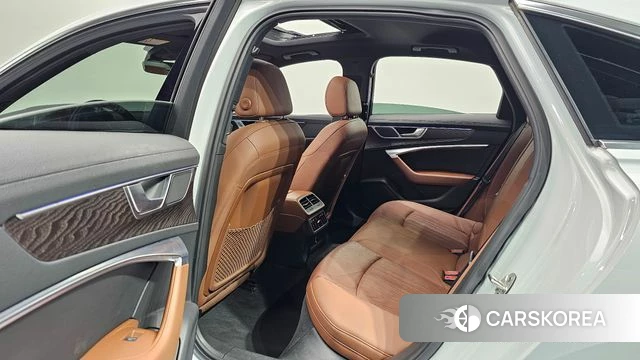 Audi A6 (C8) 2020 Белый из Кореи, фото 2