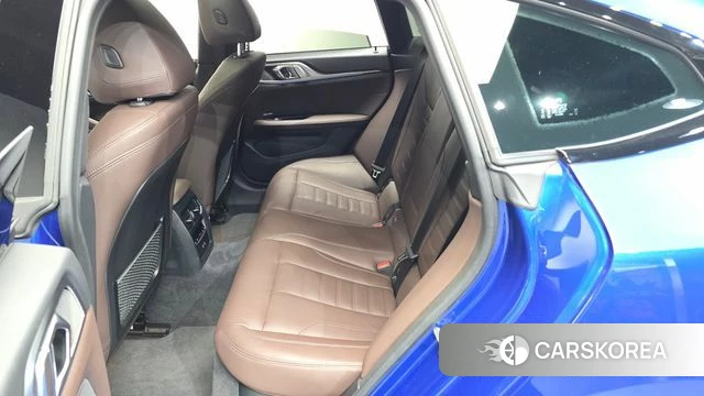 BMW i4 2023 Синий из Кореи, фото 2