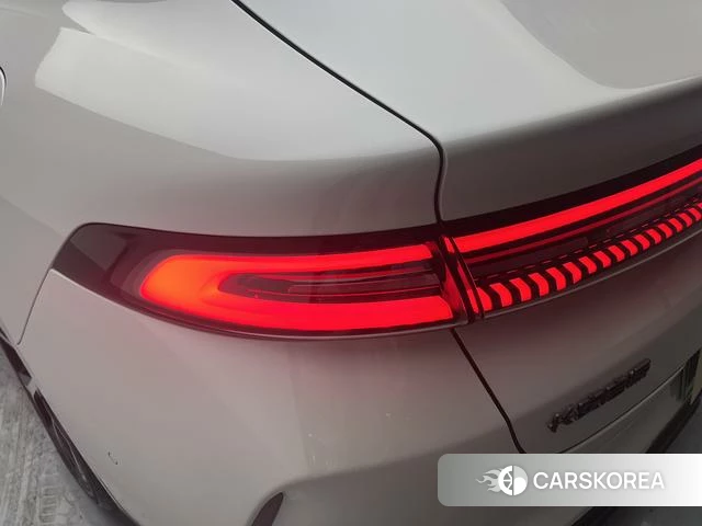 Changan Qiyuan A06 2026 Белый из Китая, фото 2