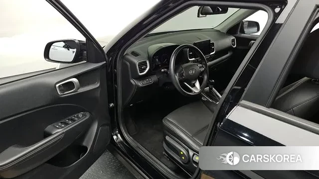 Hyundai Venue 2022 Черный из Кореи, фото 2