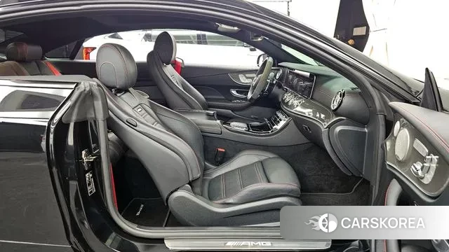 Mercedes-Benz E-Class W213 2023 Черный из Кореи, фото 2