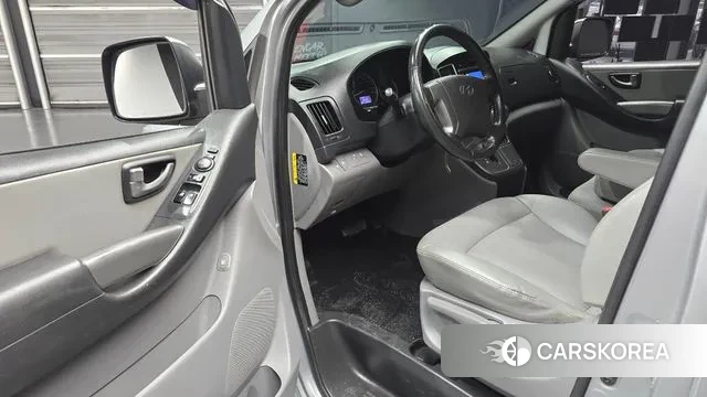 Hyundai The New Grand Starex 2019 Серебряный из Кореи, фото 2