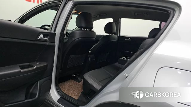 Kia Sportage The Bold 2020 Серебряный из Кореи, фото 2