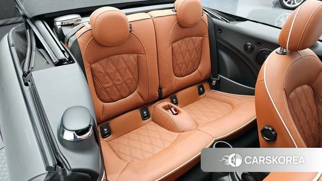 Mini Cooper S Convertible 2024 Серебряный из Кореи, фото 2